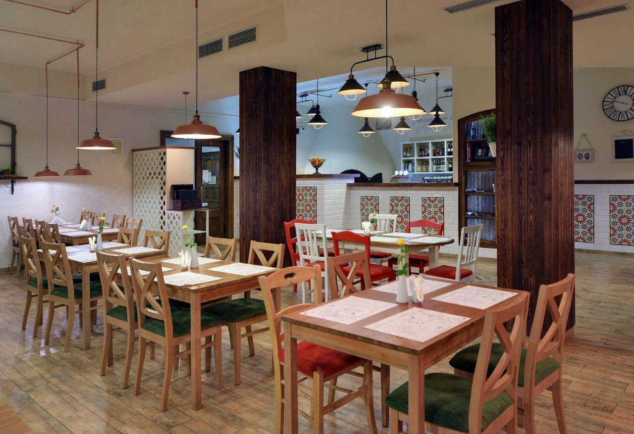 Lesny Dwor - Piekarnia Mio Padre - Restauracja Mamma Mia * Karpacz